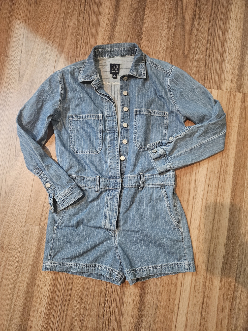 GAP Light Blue Pinstripe Denim Romper / Jumper Size 00P